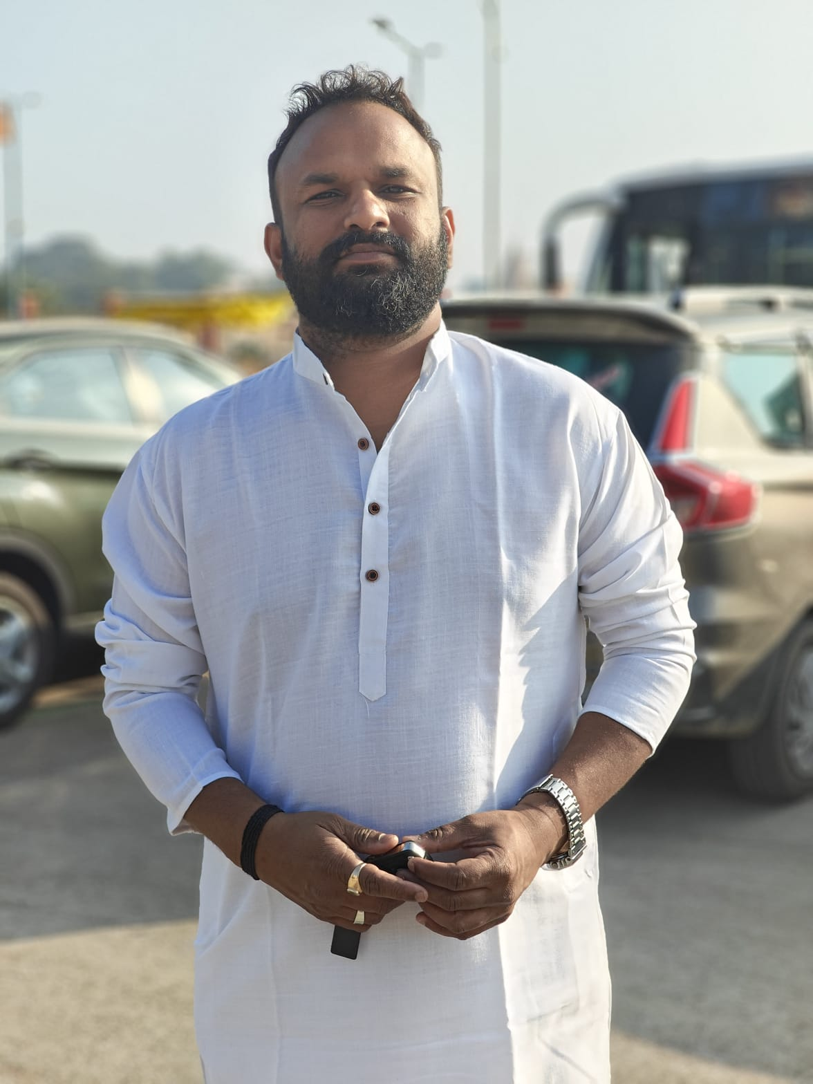 Rakesh Surendersingh Pillai, Vice President – Marketing & Sales